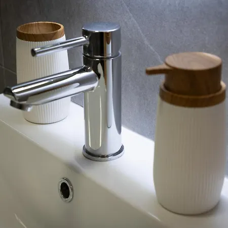 Centro - Executive Zona Pedonale Wi-fi - Ac דירה *